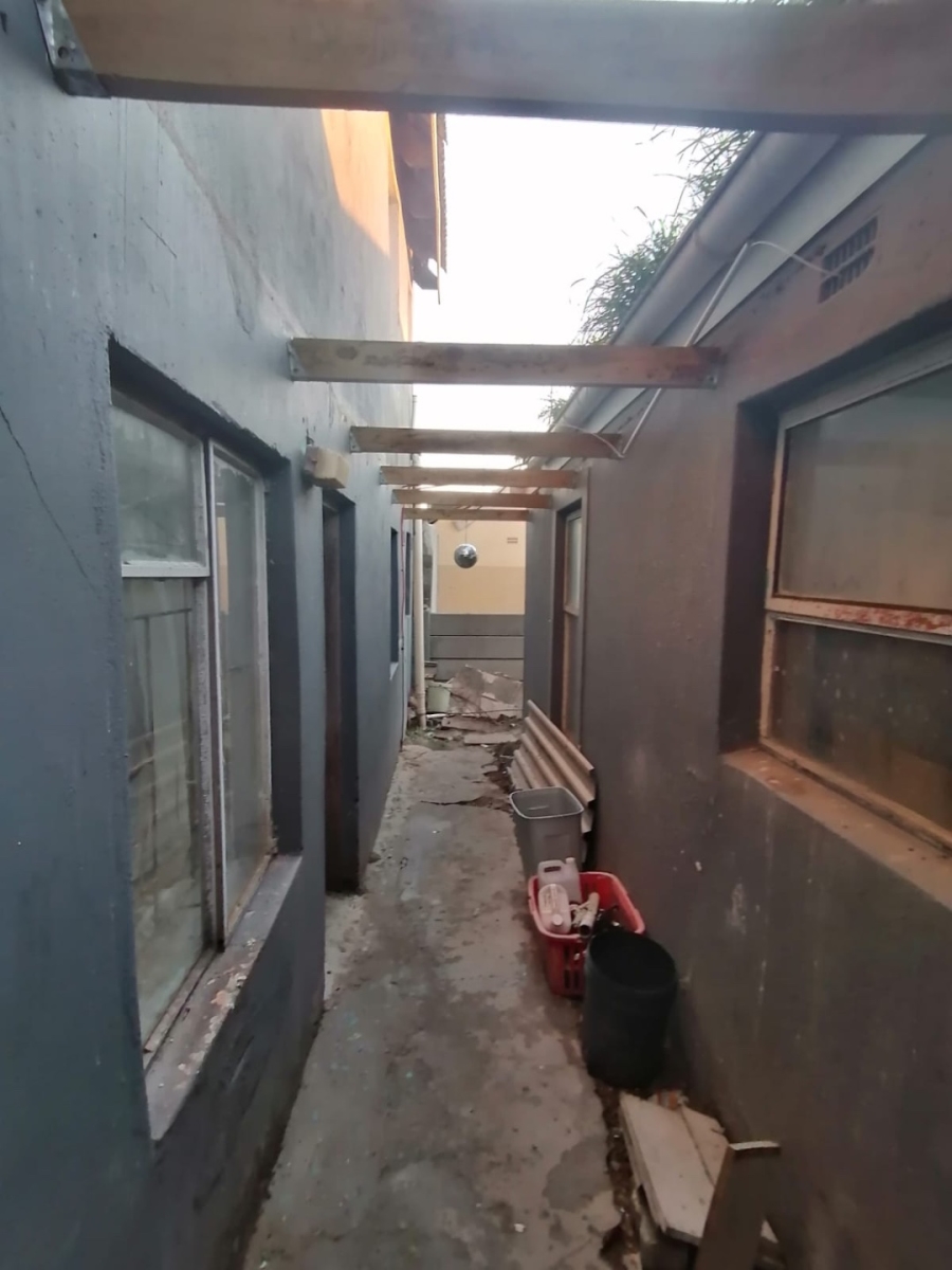  Bedroom Property for Sale in Strandfontein Western Cape